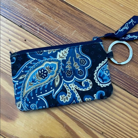 ID case - Picture 2 of 4